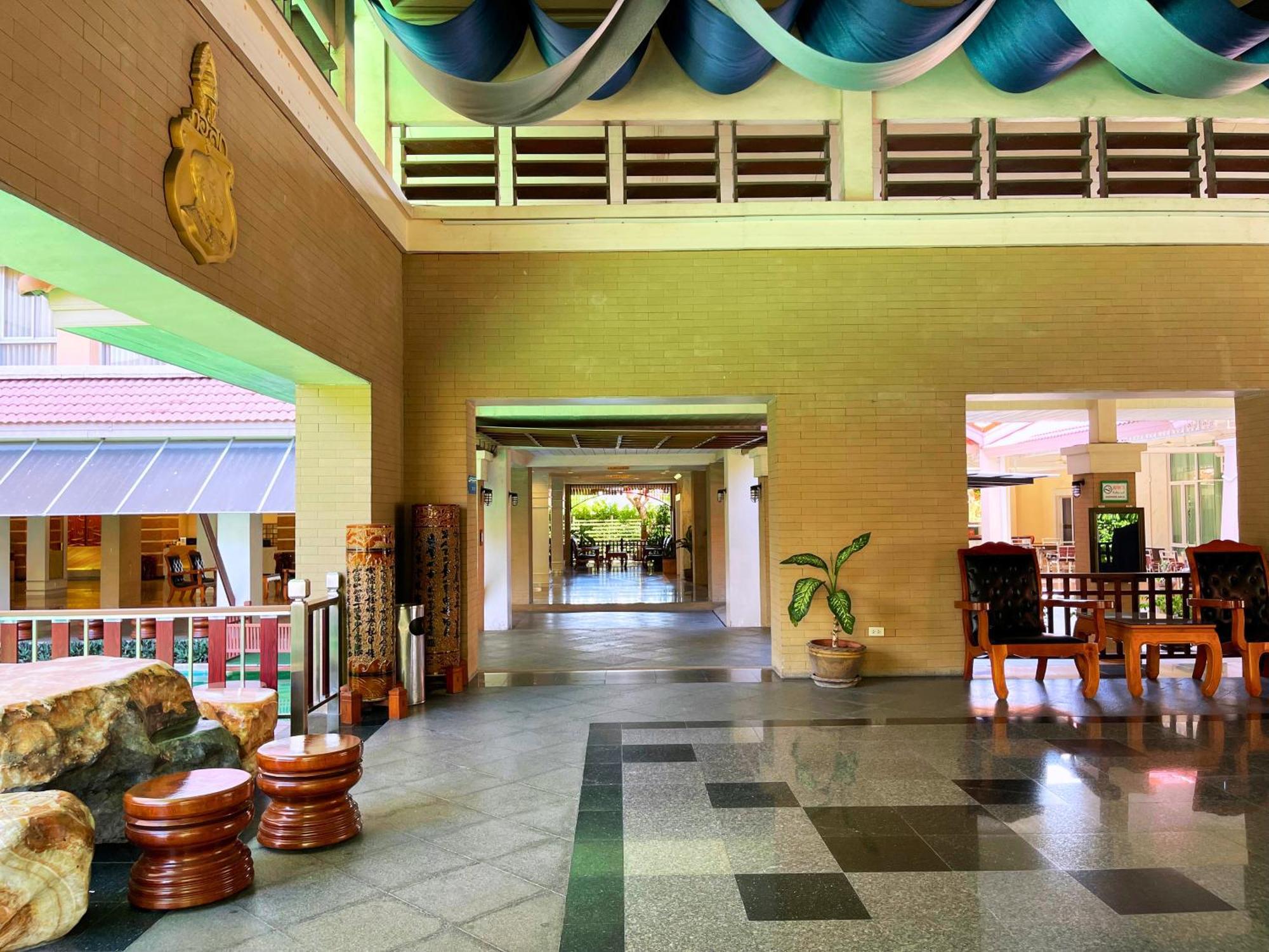 Eastern Grand Palace Pattaya Exterior foto